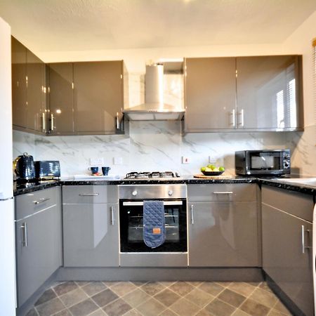 Manchester Townhouse By Bevolve - 4 Bedrooms - Free Parking 외부 사진