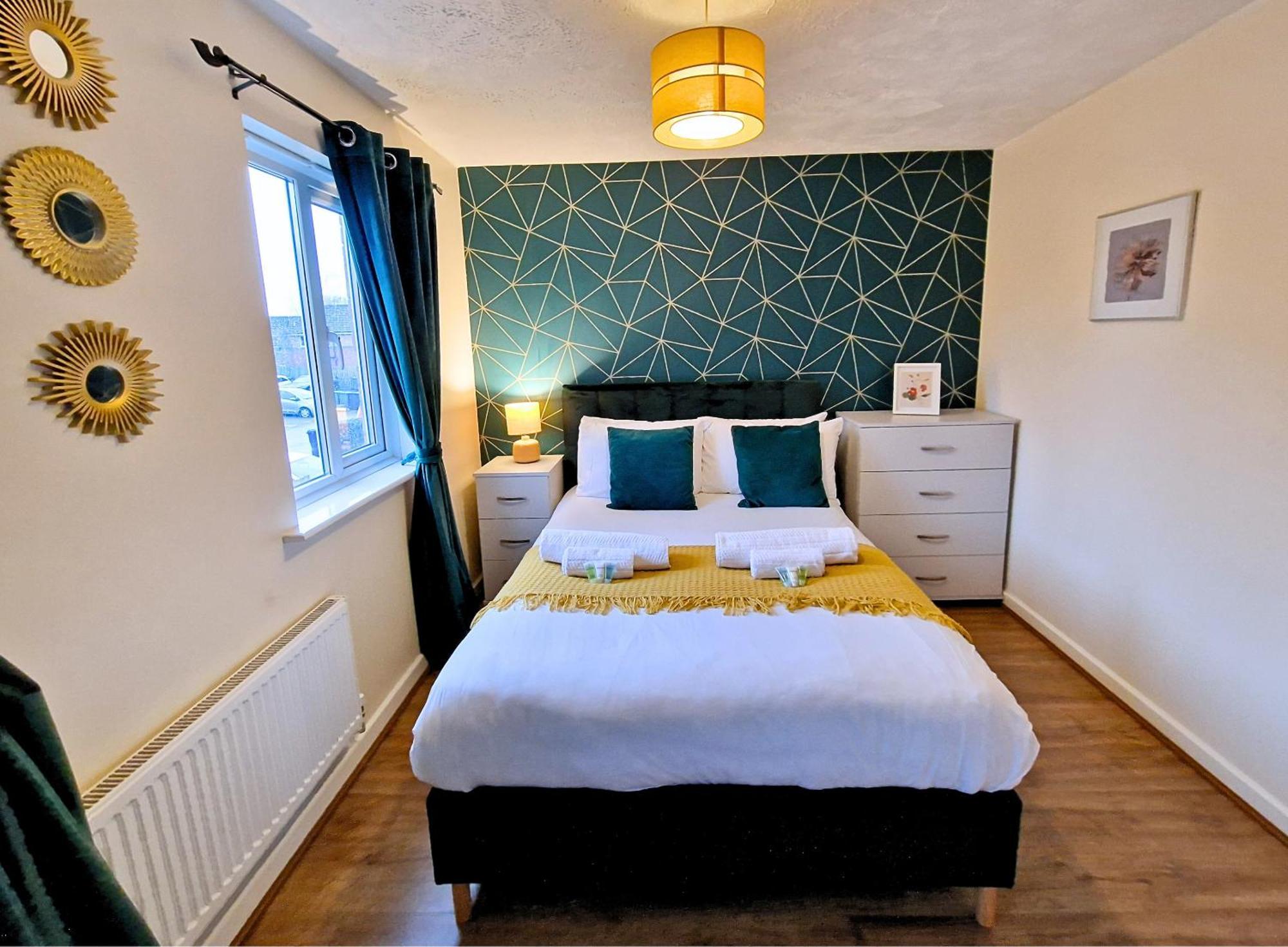 Manchester Townhouse By Bevolve - 4 Bedrooms - Free Parking 외부 사진